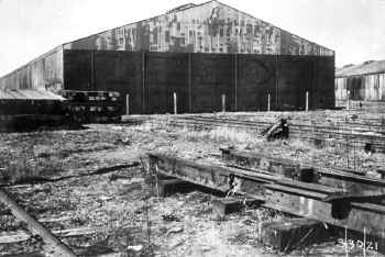 48. Springfield Shed B-Locust Manor-View NW-03-30-21 (LIRR Valuation Photo-Keller).jpg (117581 bytes)